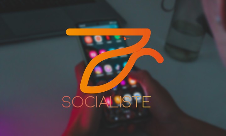 socialiste instgram page logo