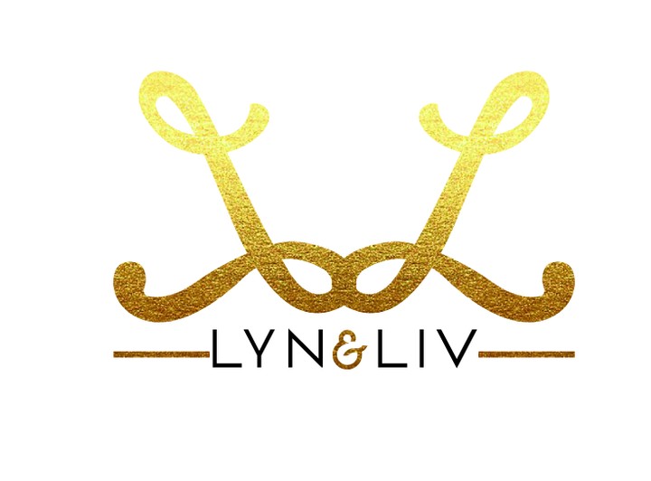 LYN&LIV LOGO WITH GOLD TEXTURE AND MOCKUP