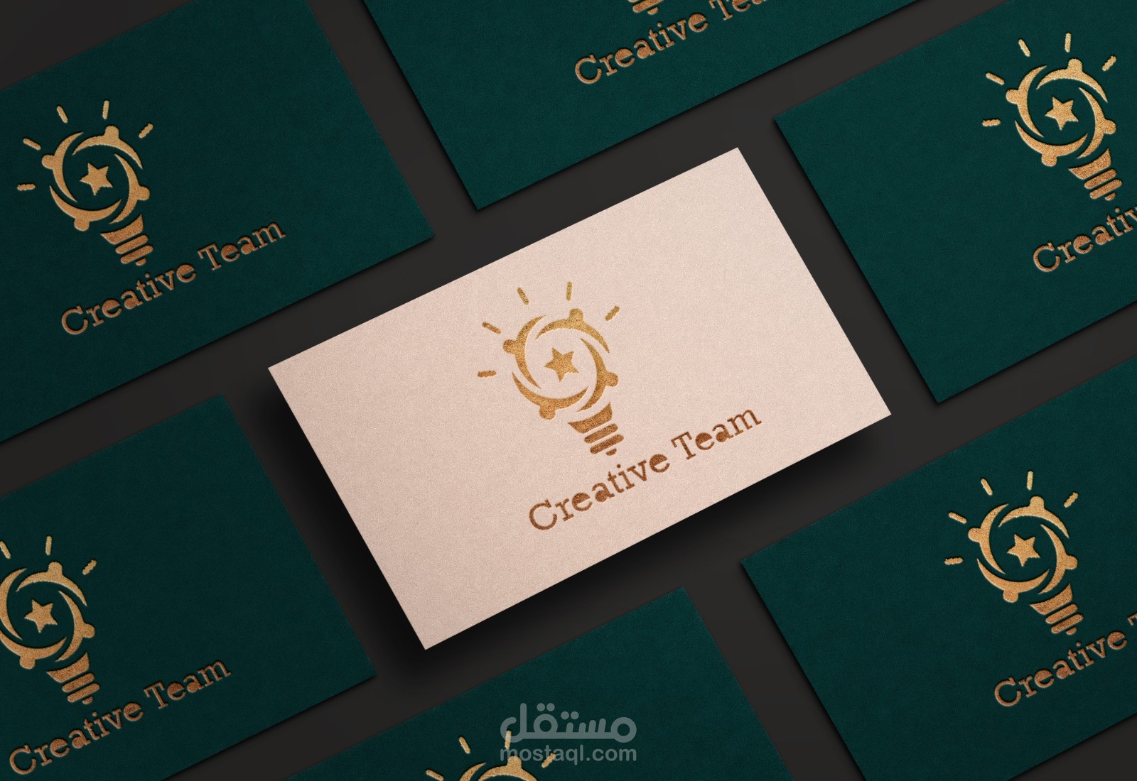 تصميم شعار فريق Creative Team