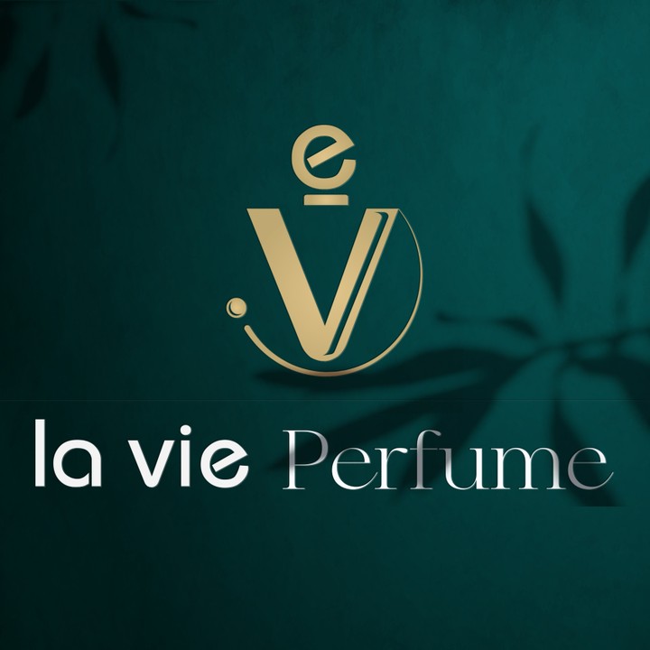 عطر باسم :  la vie