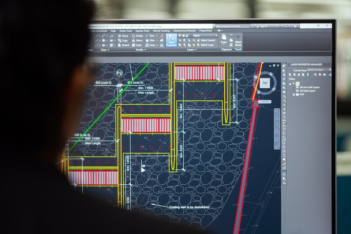 شرح وفهم جميع مواد الهندسة المدنية والتطبيق ع جميع المسائل.