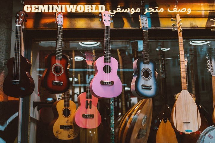 كتابة وصف متجر موسيقي Geminiworld