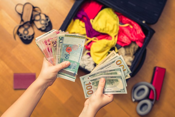 Saving Money on Travel Expenses