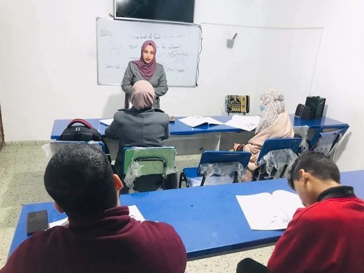 دورة تدريبية في المحادثةالمبتدئة باللغة الانجليزية