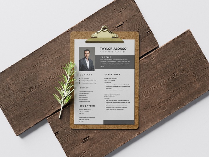 تصميم سيرة ذاتية ( CV - resume )