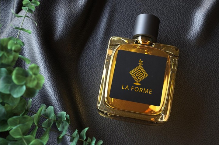 تصميم لوجو لماركه عطر رجالي بالسعودية باسم la forma