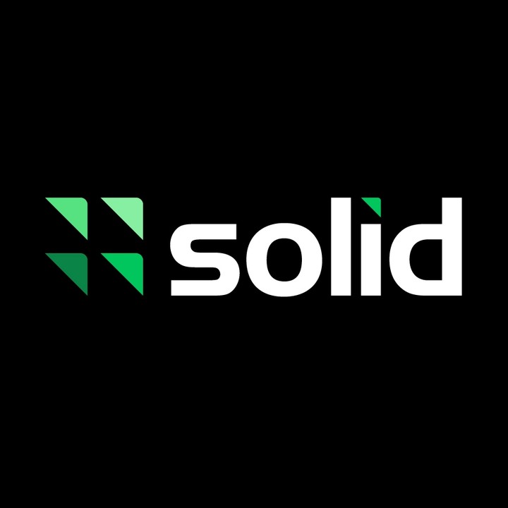 محتوى تسويقي باللغة الانجليزية على الانستغرام لشركة SOLID - IT hardware solutions company