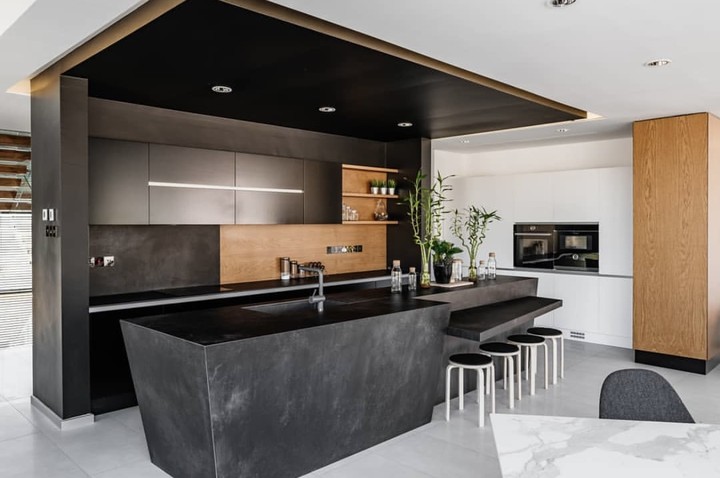 Modern kitchen