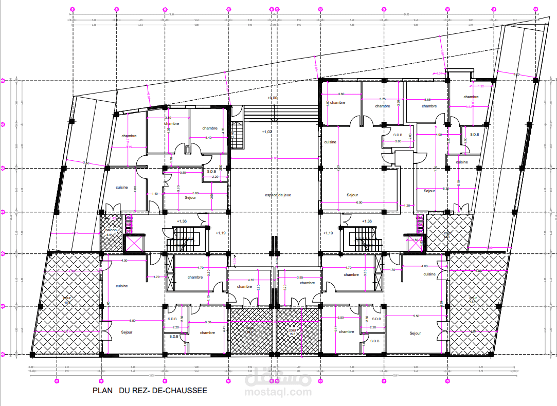 تصميم مخططات لمشروع مجمع سكني