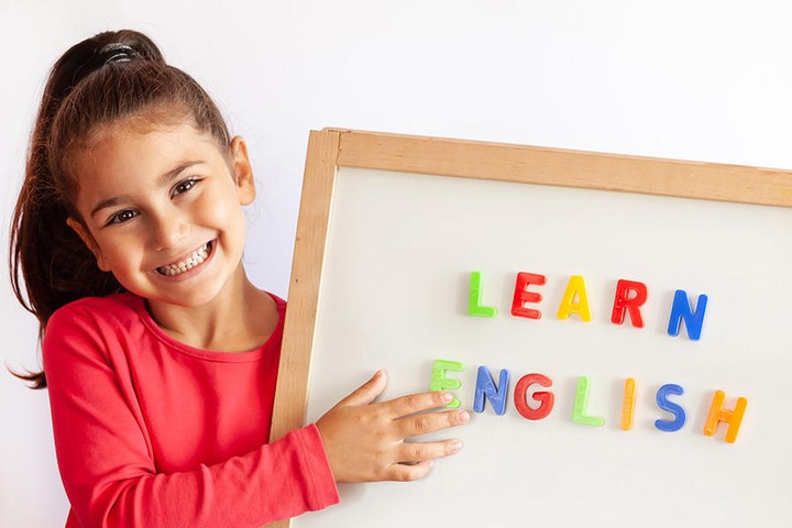 تعليم الغة انجليزية عن بعد للطفال