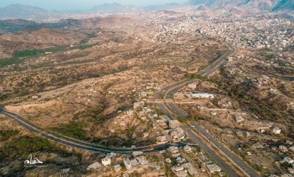 صورة جوية عالية الجودة  (لمدينة تعز - اليمن) عام 2017