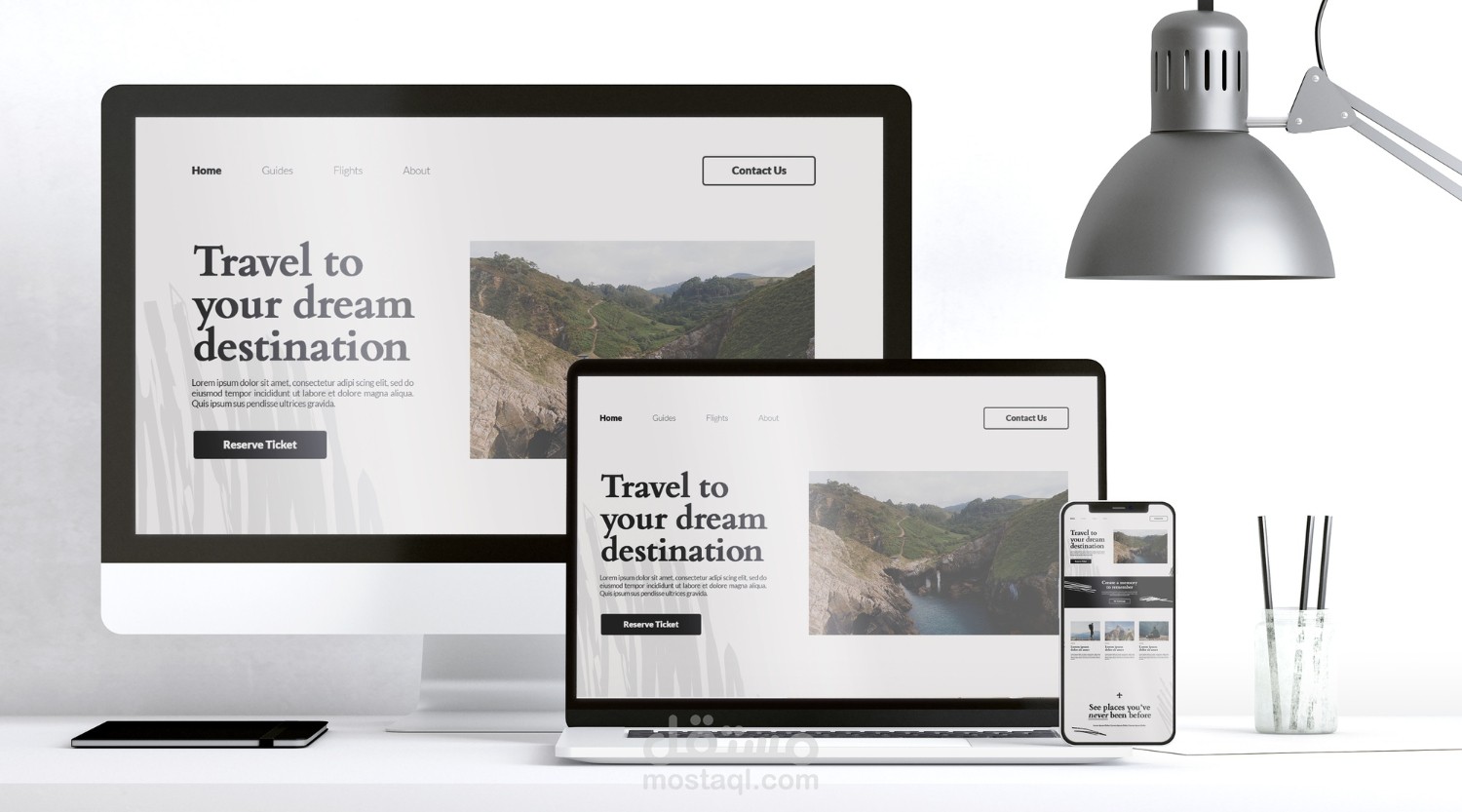 Landing page  باستخدام React وTailwind CSS