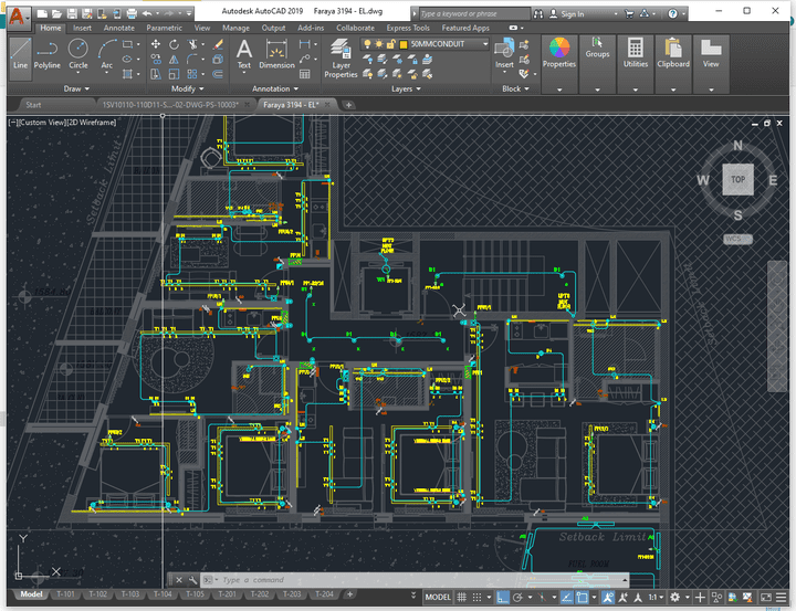 مهندس كهرباء وتيار خفيف