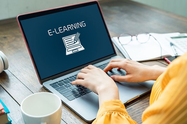 E-LearningWebsite