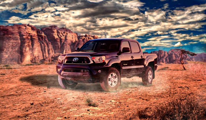 Toyota Tacoma 2012 Social media design