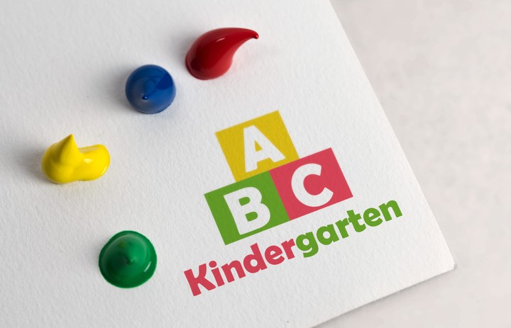 تصميم شعار لروضة اطفال"ABC Kindergarten"