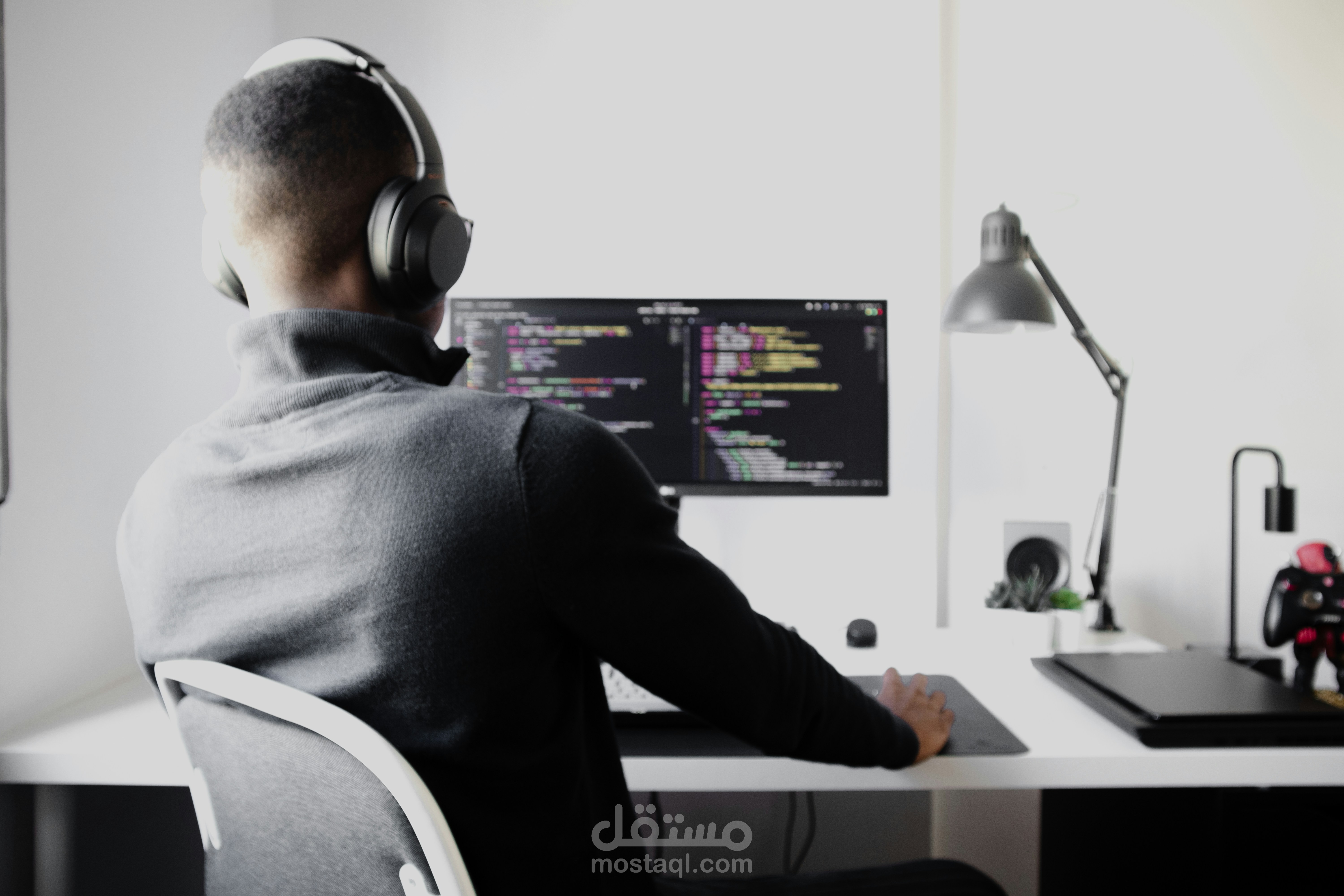 موقع تفاعلي لتقديم كورسات البرمجة