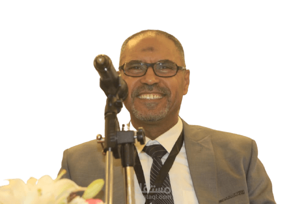 تعديل الصور وإزالة الخلفيات وتحسين جودة الصور الشخصية والمنتجات والكتالوجات