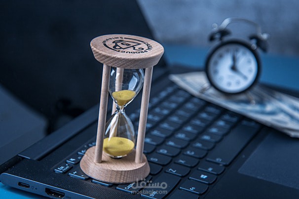 كتابة مقالات متنوعة عن التكنولوجيا والعمل الحر وريادة الاعمال بمدونة فن صناعة المحتوى العربى