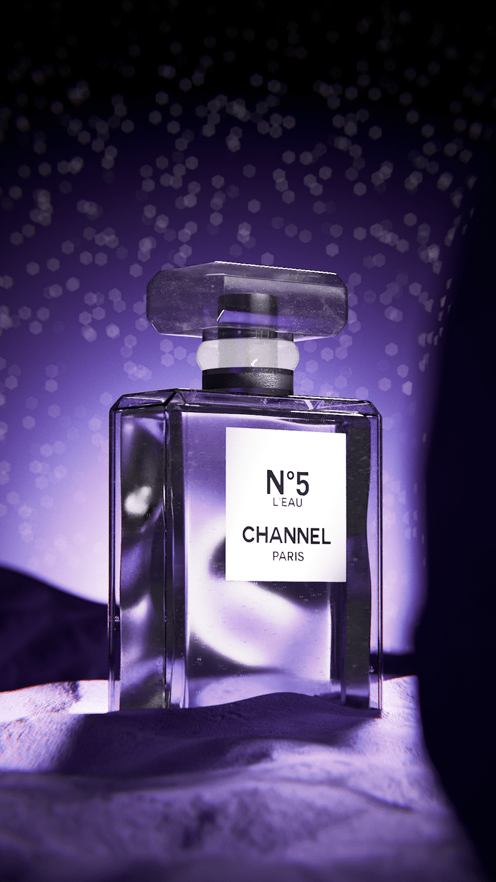 إعلان 3D لعطر من Channel