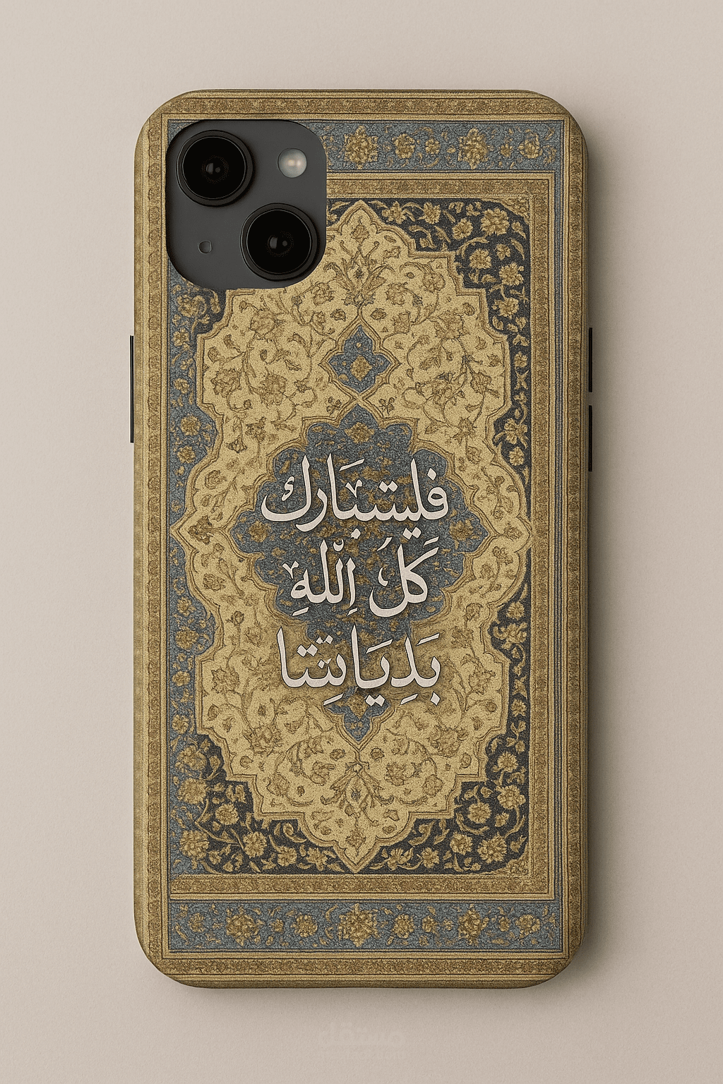 تصميم ديزاينز قابله للطباعه, لوحات بوستات مواقع تواصل اجتماعي او كفرات تليفونات.