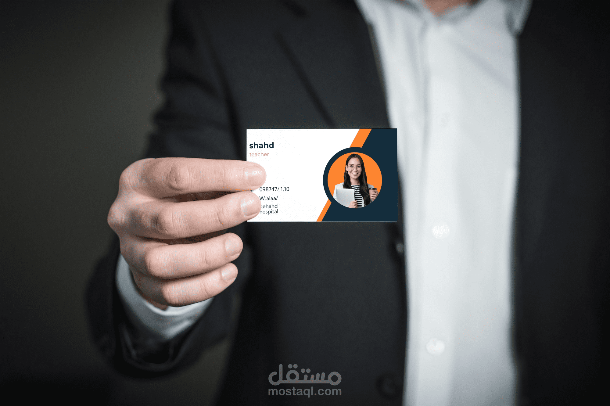بطاقة عمل وجهين بتصميم أنيق واحترافي – تُسلّم خلال يوم!