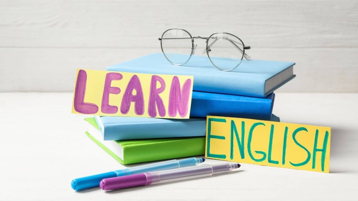 مقال باللغة الإنجليزية – Why Learning English Changes Lives