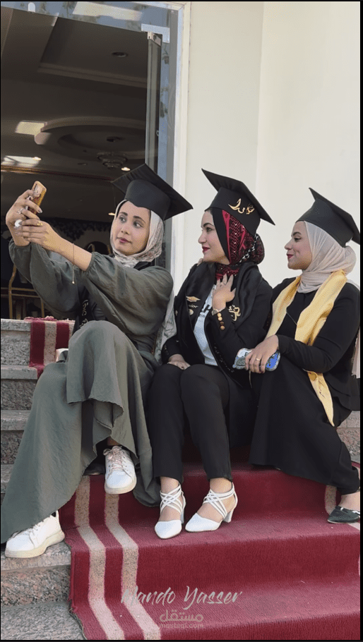 مونتاج حفلة تخرج كلية التجارة