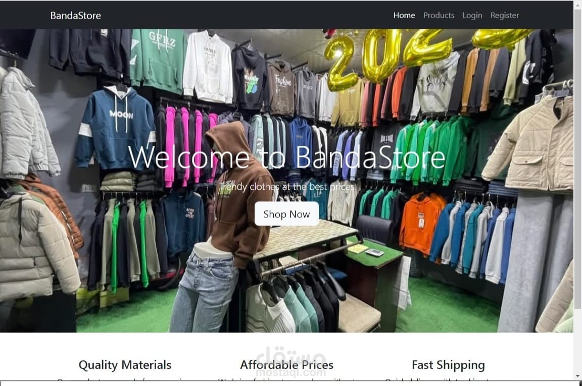 تصميم موقع لمحل ملابس يسمي BandaStore