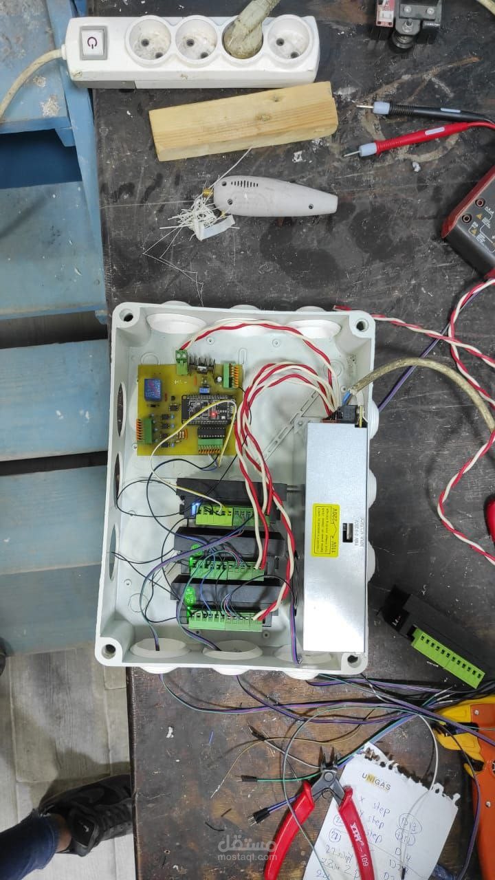 برمجة وحدة تحكم لماكينة CNC باستخدام FluidNC وESP32