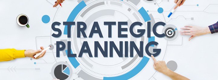 إعداد الخطط التشغيلية والإستراتيجية