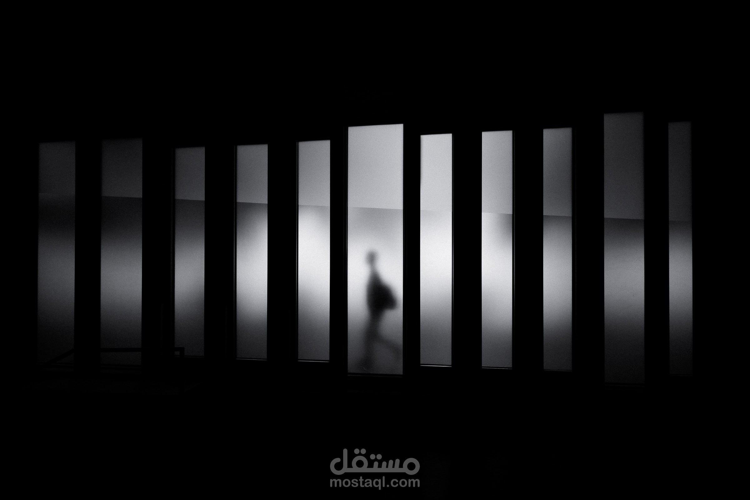 صياغة عقود ومذكرات قانونية بأسلوب احترافي ودقيق