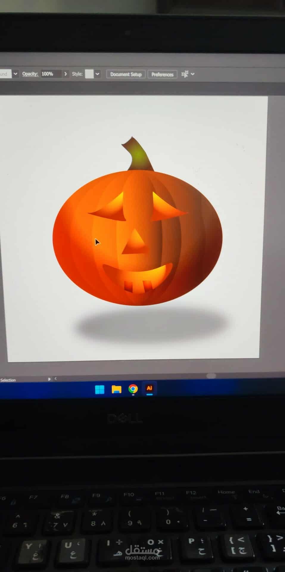أقوم بعمل تصميمات رسومات على اليستريتور