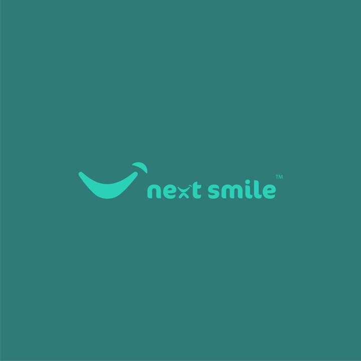 شعار next smile لعيادة اسنان