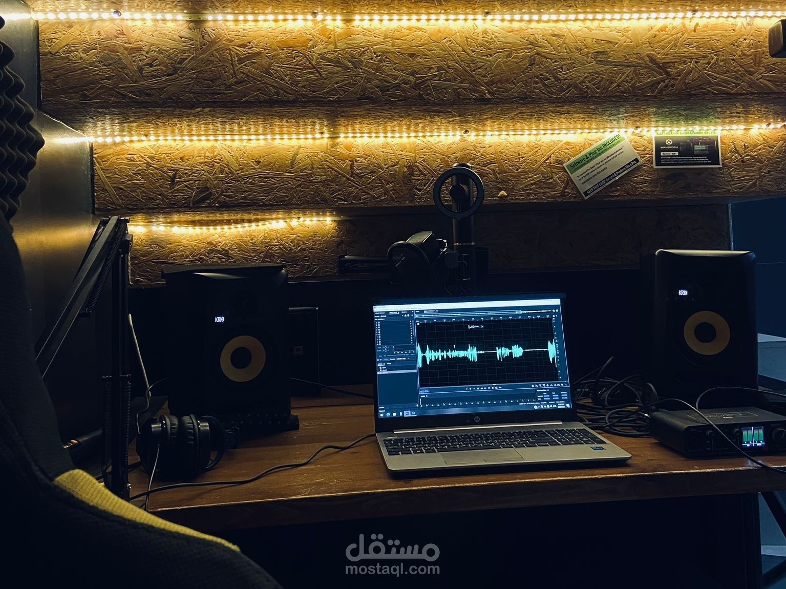 تعليق صوتي بودكاست