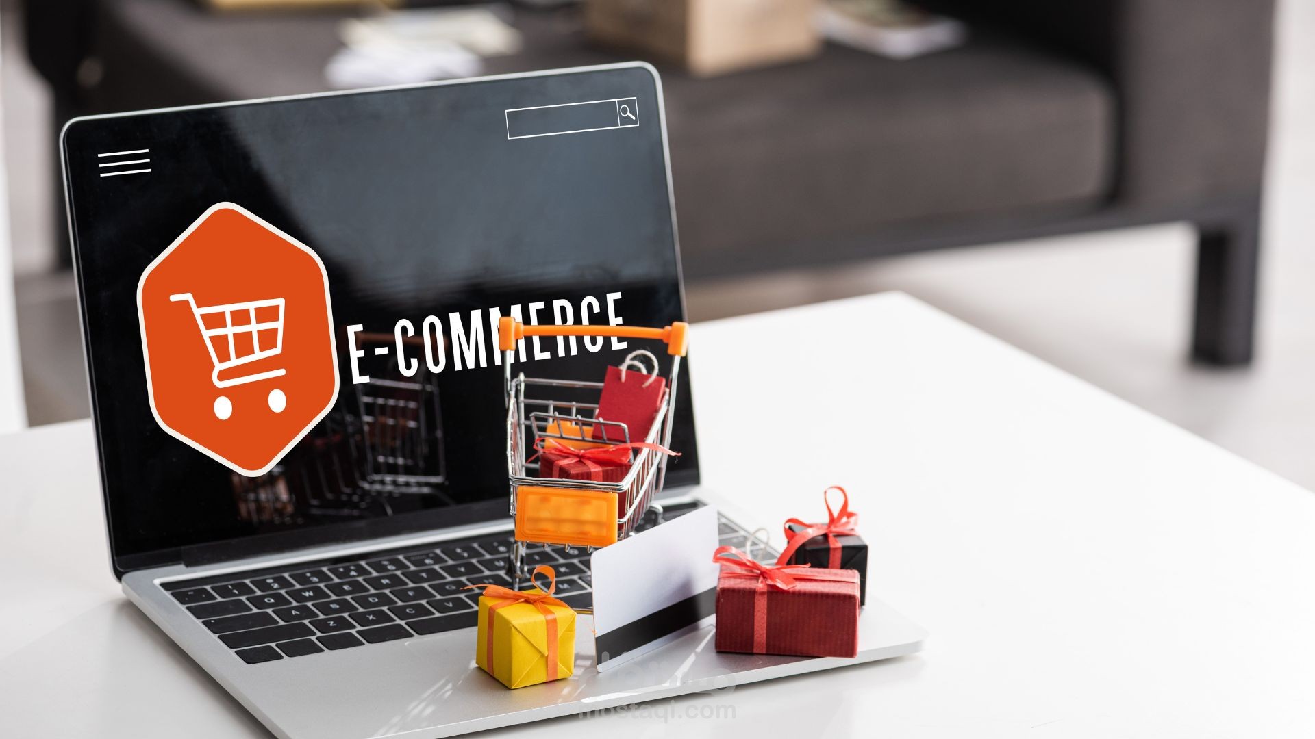 تطبيق متجر إلكتروني (E-commerce) باستخدام React