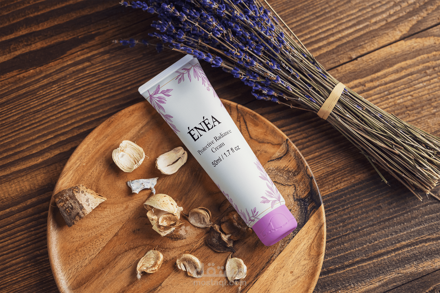 ÉNÉA — Elegant Botanical Skincare Brand Identity