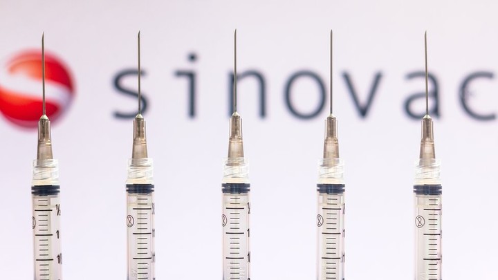 بحث علمي طبي لكليات الصيدلة للجامعة المصرية الروسية بالقاهرة عن اللقاح الصيني لل Covid-19